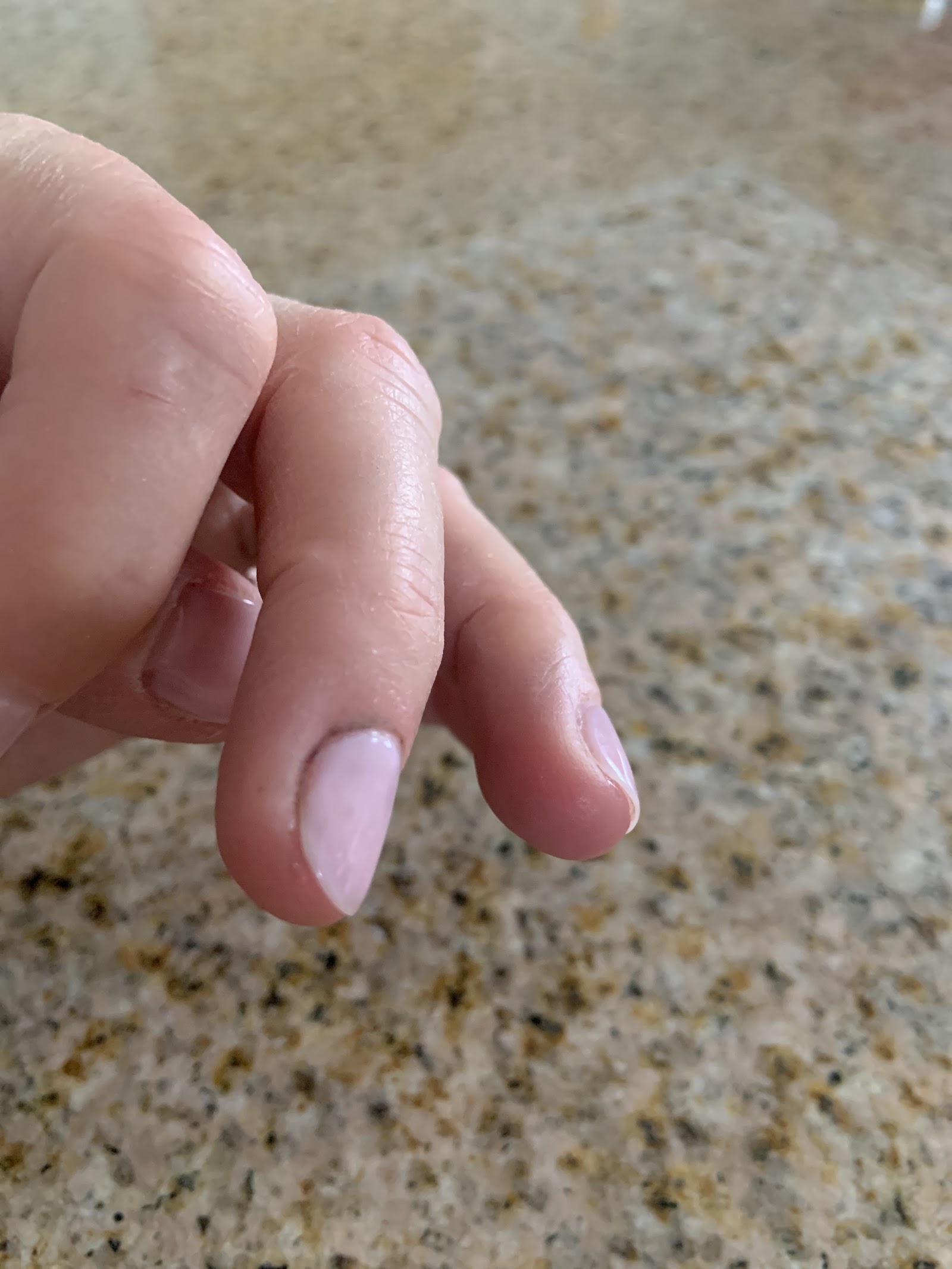 Natural Nails & Spa nail photo 4