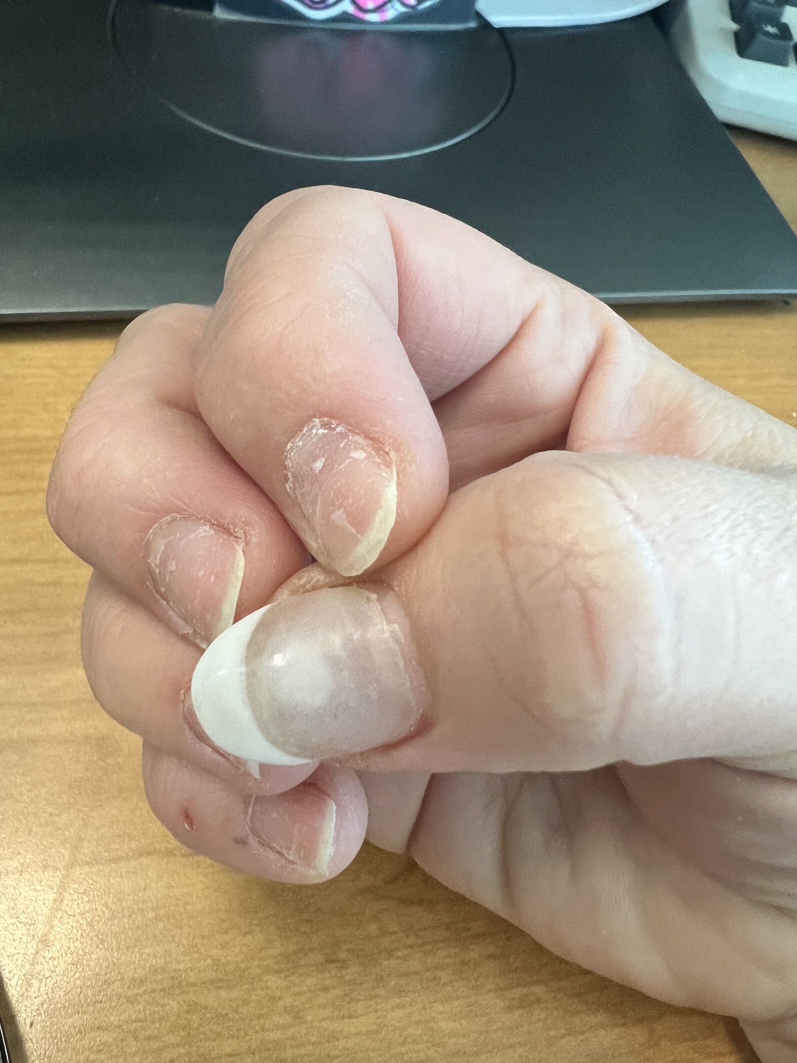 Natural Nails & Spa nail photo 6